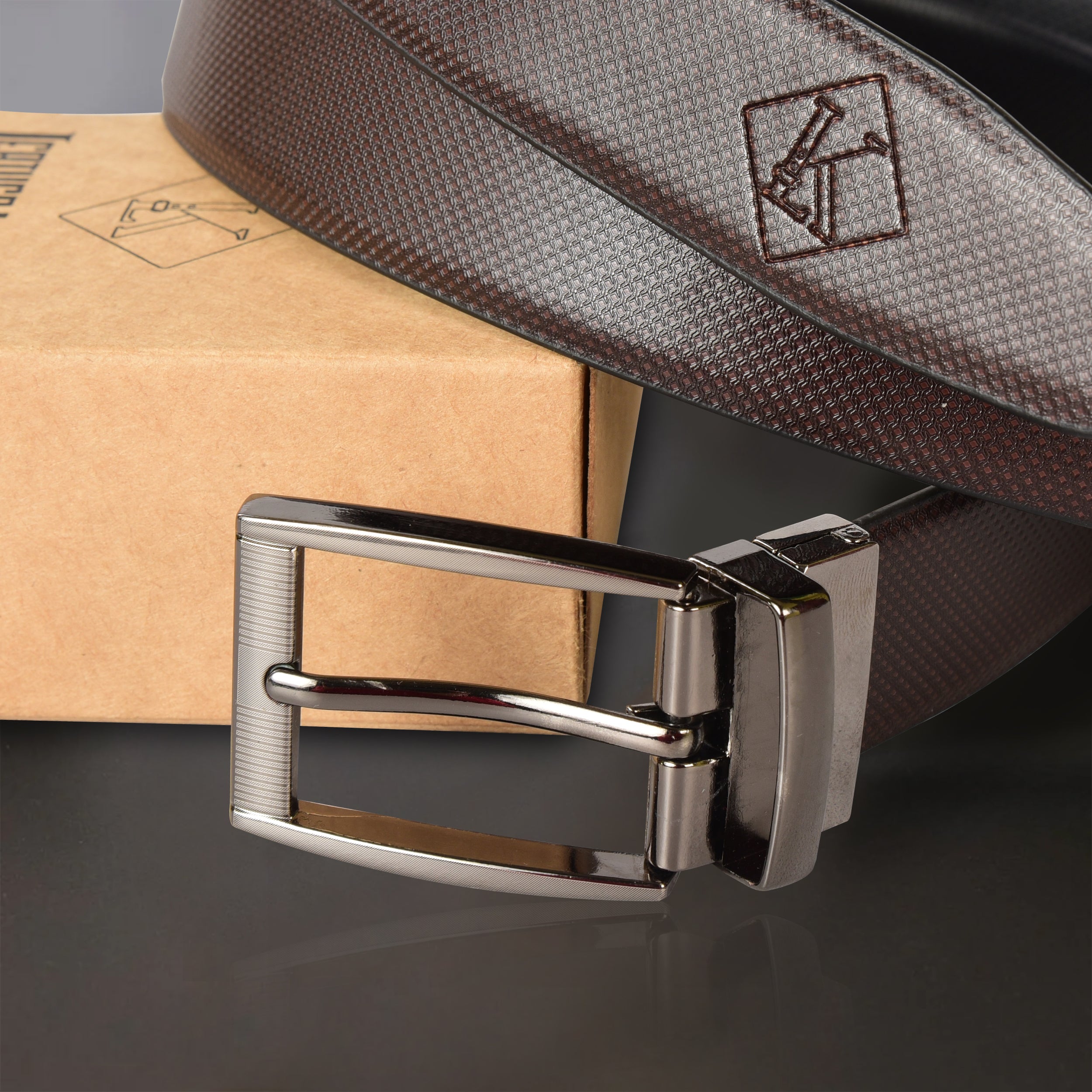 Viper DualEdge Reversible Leather Belt with Shining Grey Buckle – Ethical & Elegant