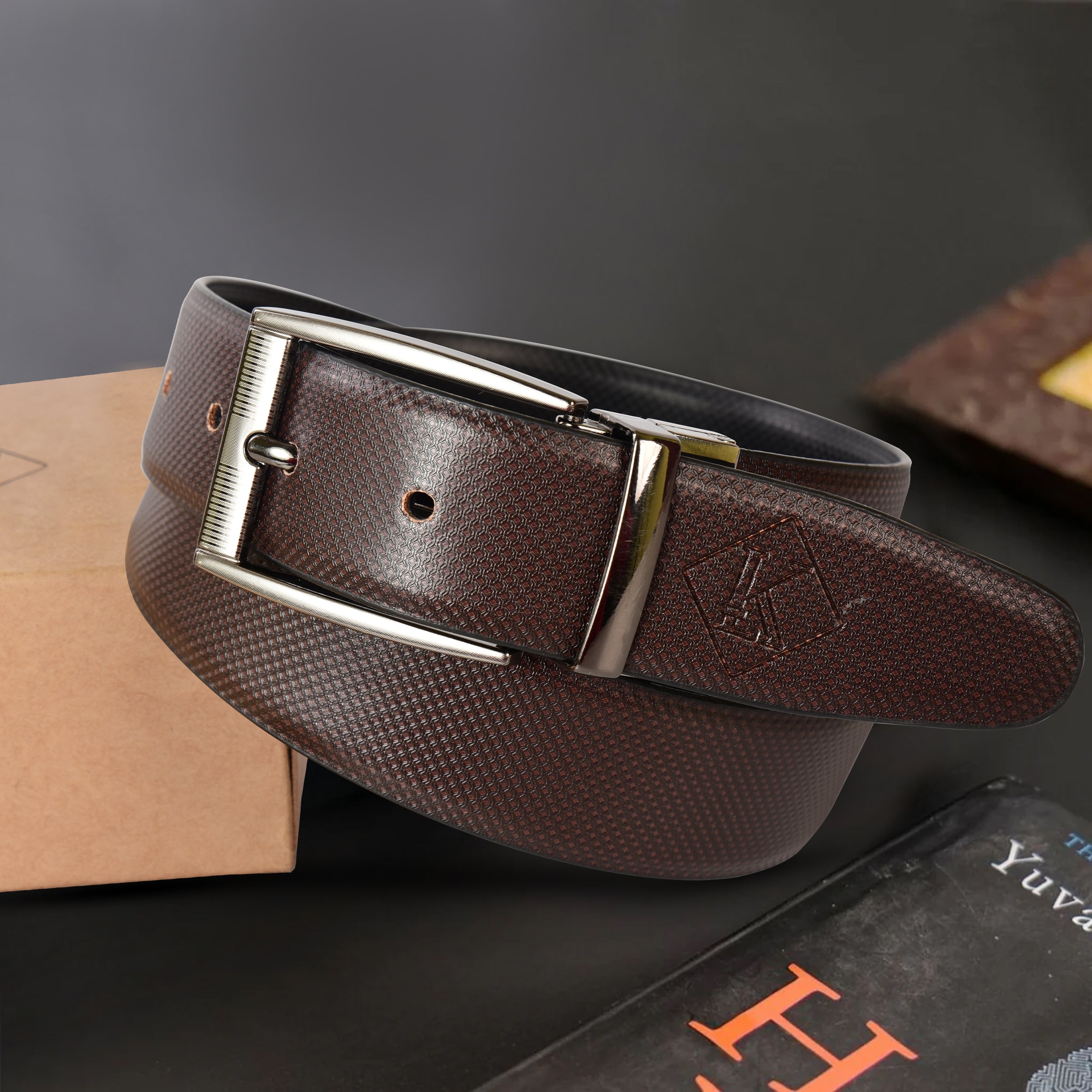 Viper DualEdge Reversible Leather Belt with Shining Grey Buckle – Ethical & Elegant